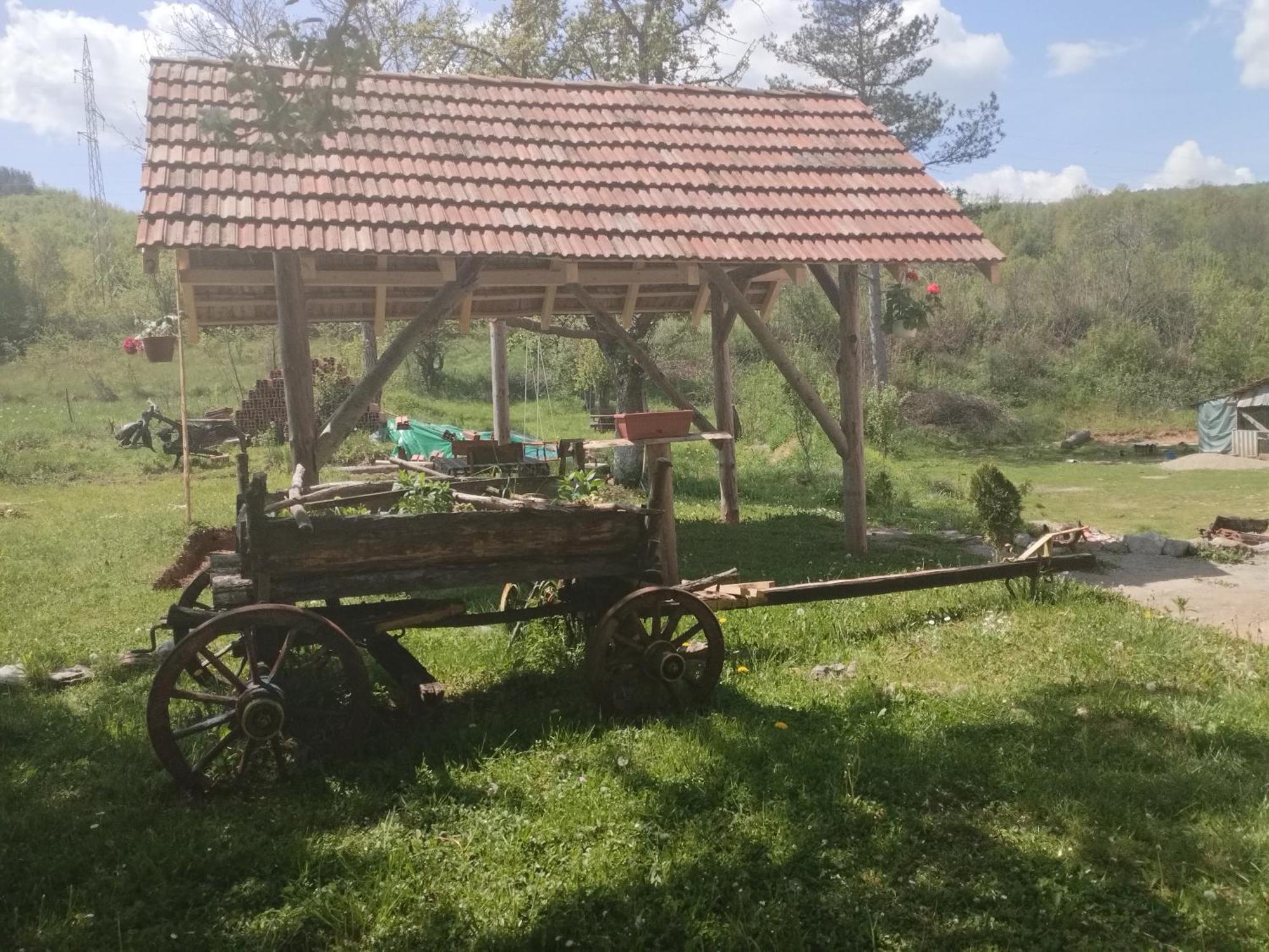 מלון Kalna Etno Konak Angela מראה חיצוני תמונה