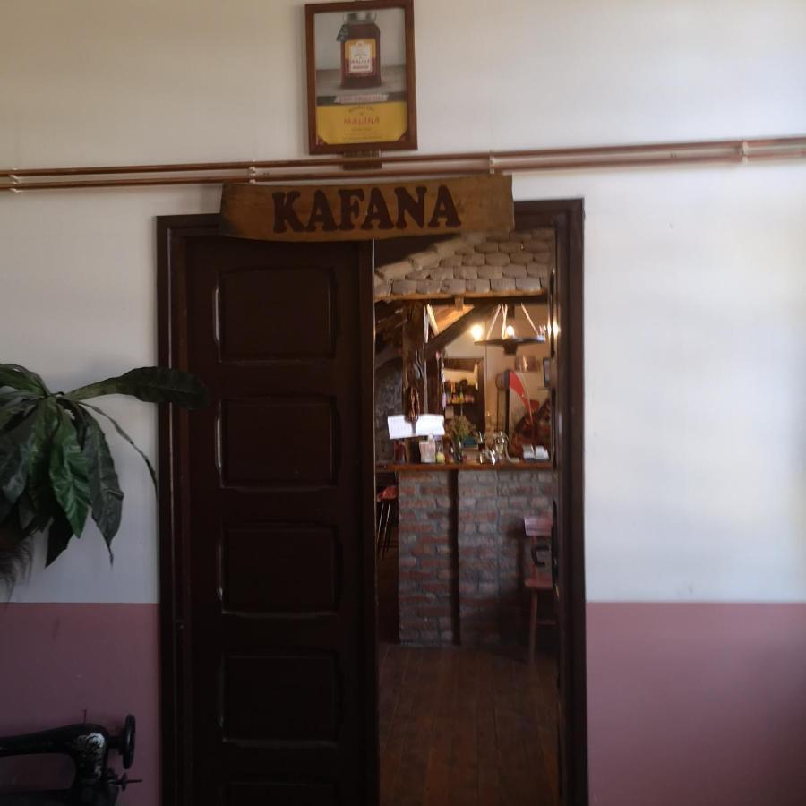 מלון Kalna Etno Konak Angela מראה חיצוני תמונה